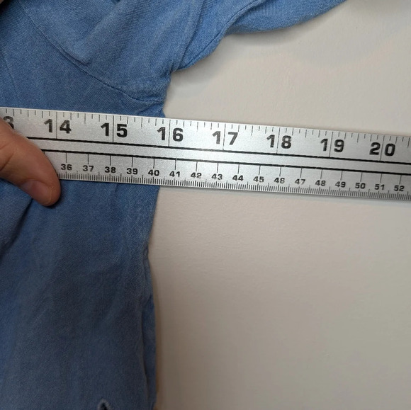 Style Envy Blue Off the Shoulder Flowy Feminine Boho Eyelet Top Women L - Picture 5 of 8